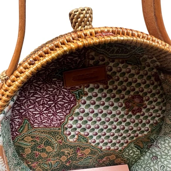 Amerii Round Hand Woven Rattan Handbag - Picture 3 of 5